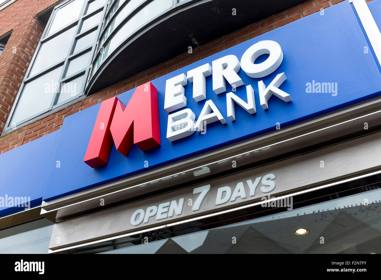 Banque métro signe, UK Banque D'Images
