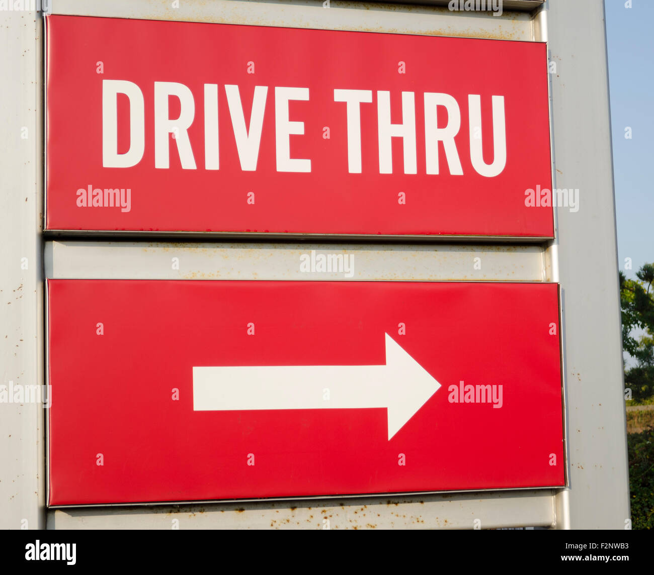 Conduire à travers sign Banque D'Images