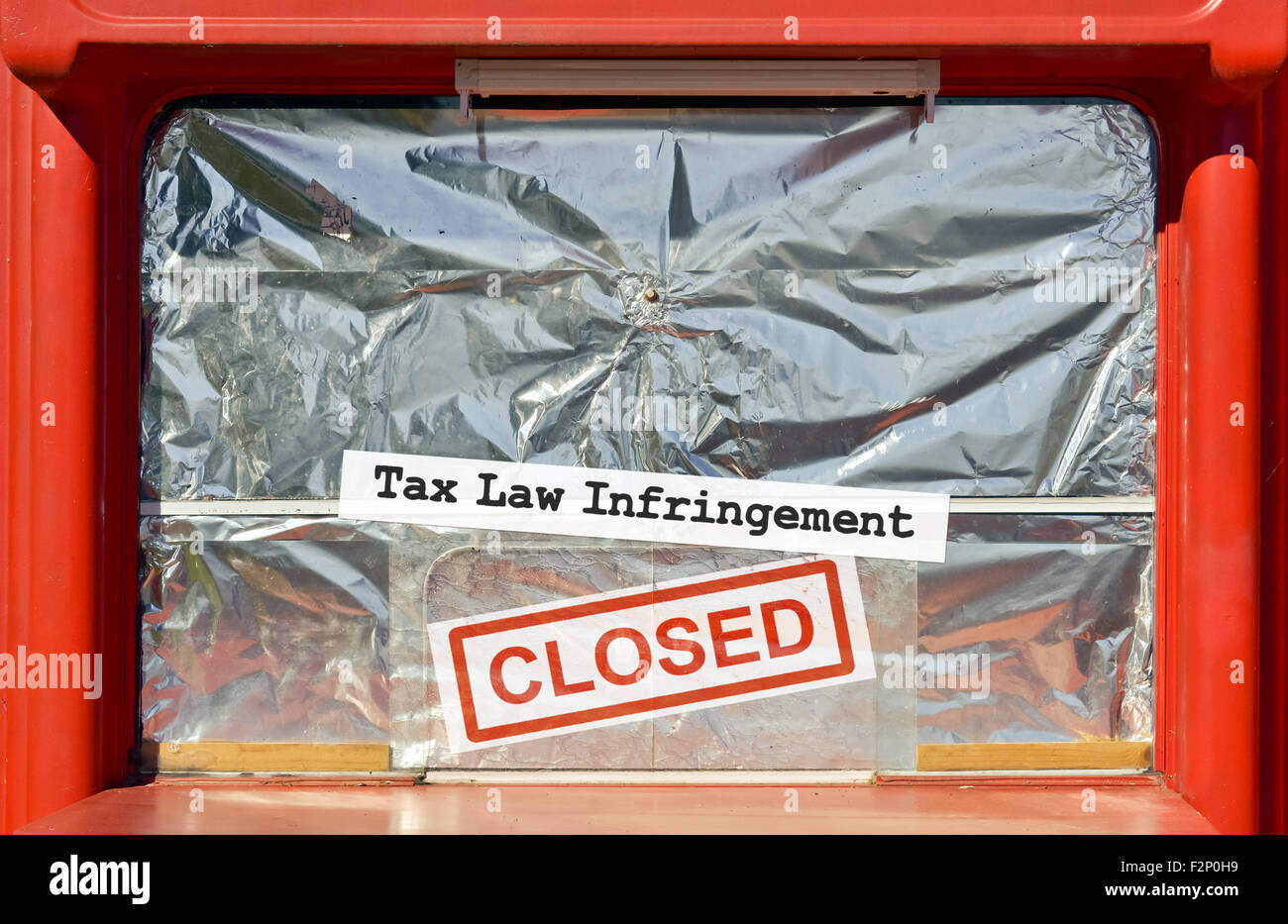 Kiosque fermé par l'inspection des finances pour violation du droit fiscal Banque D'Images