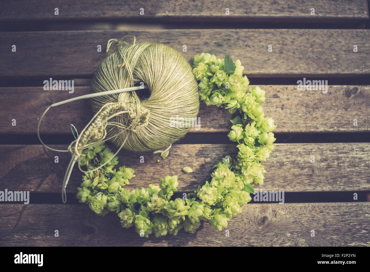 Self-made-hop torque et balle de laine Banque D'Images