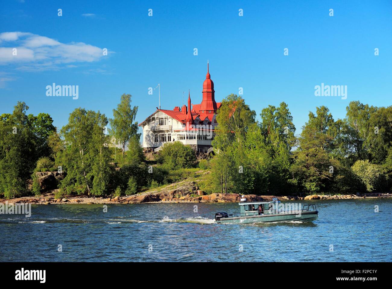 La Finlande. Villa de style Jugend datant de 1898 sur l'île de Klippan dans South Harbour, Helsinki, maisons Restaurant Saaristo Banque D'Images