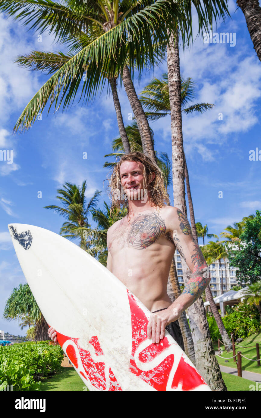 Instructeur de surf par beach walk at Kaanapali Beach sur l'île de Maui Banque D'Images