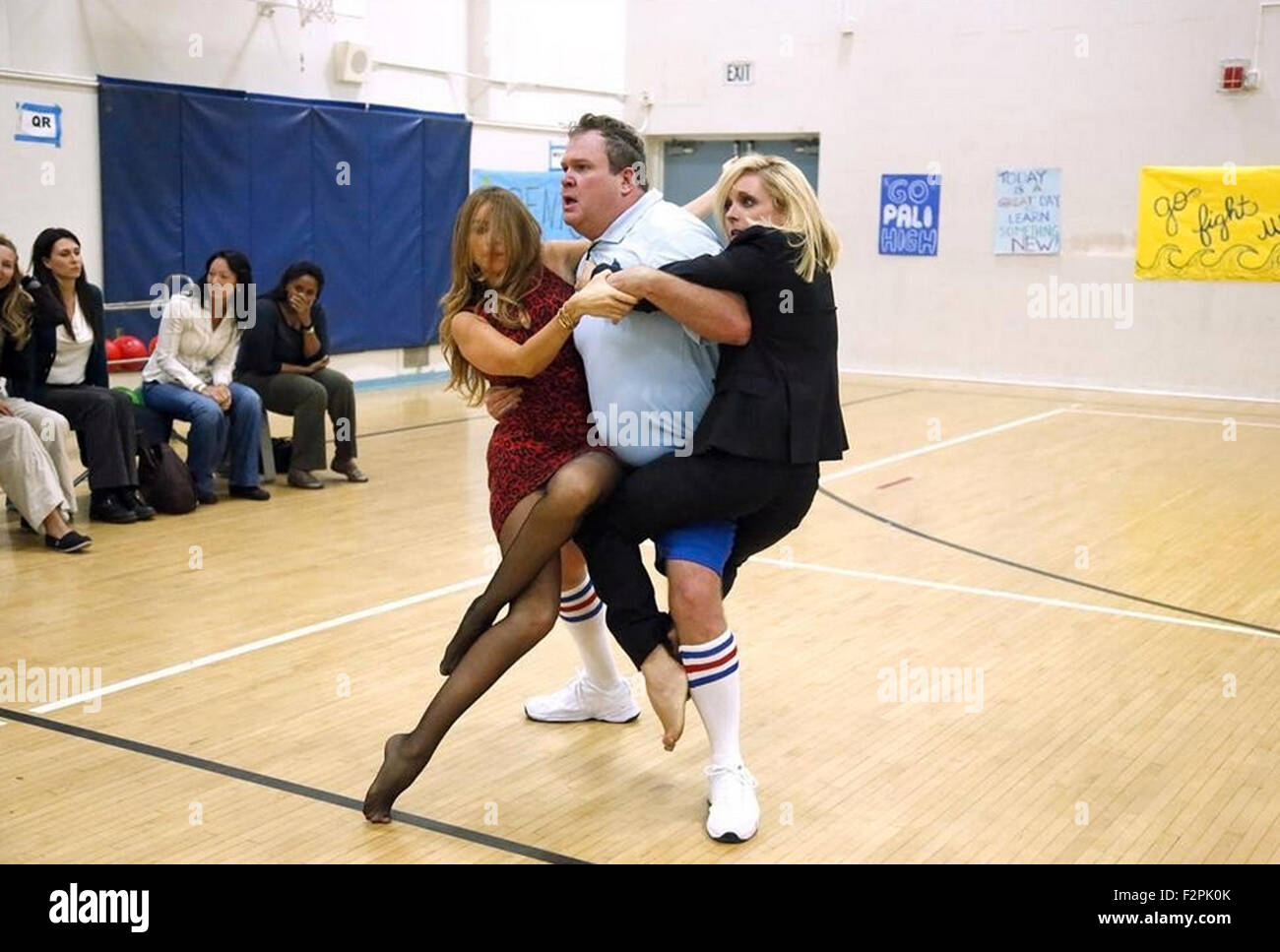 La famille moderne - SOUS PRESSION 2013 série TV ABC Inc avec Sofia Vergara de gauche, Eric Stonestreet, Jane Krakowski Banque D'Images