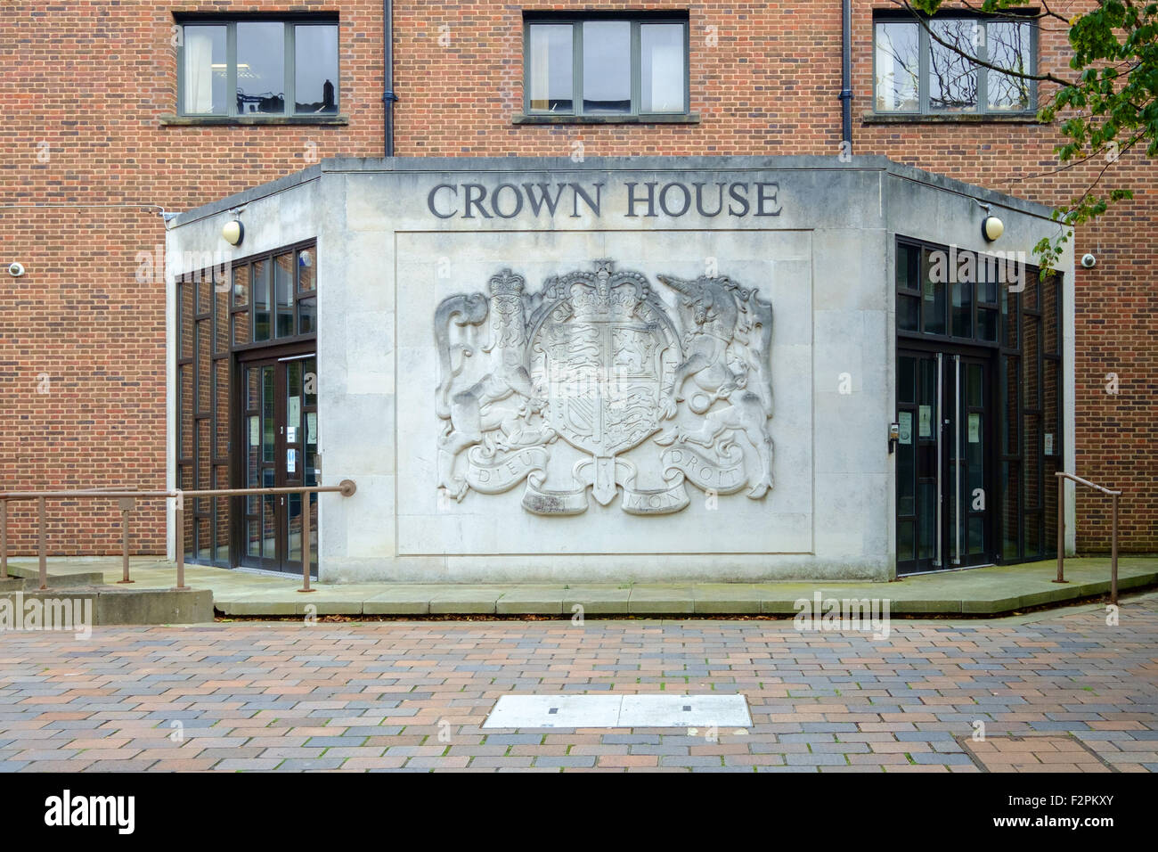 Les Cours de Justice de Portsmouth. Les tribunaux de la Justice Avenue Winston Churchill Portsmouth Hampshire PO1 2EB. Banque D'Images