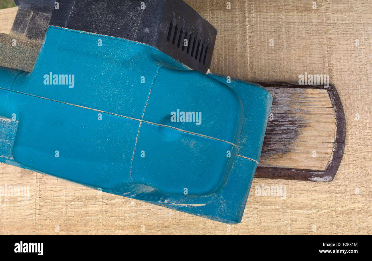 Outil d'alimentation électrique à bande Banque D'Images