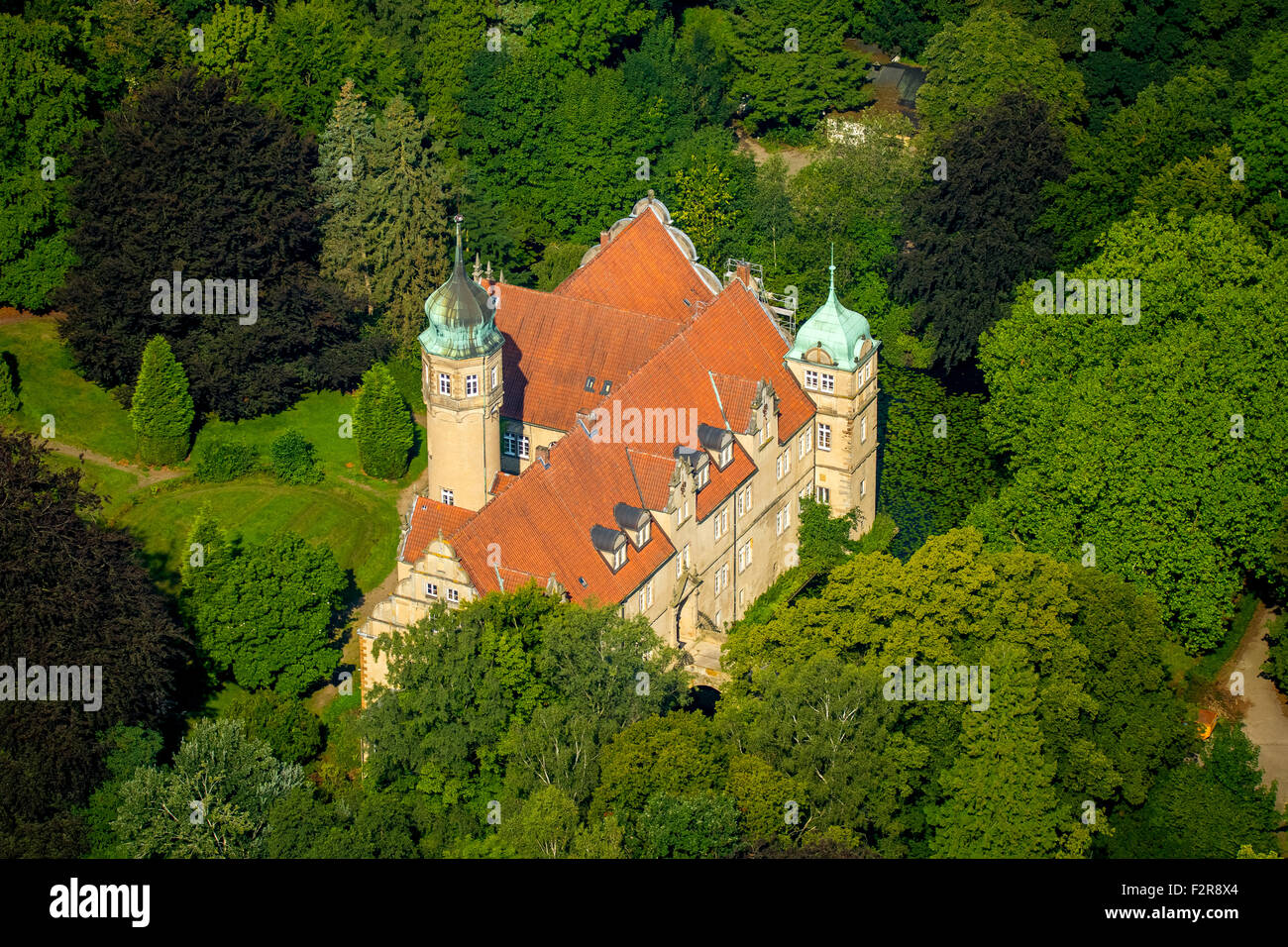 Uhlenburg Wasserschloss, château à douves, Löhne, Rhénanie du Nord-Westphalie, Allemagne Banque D'Images
