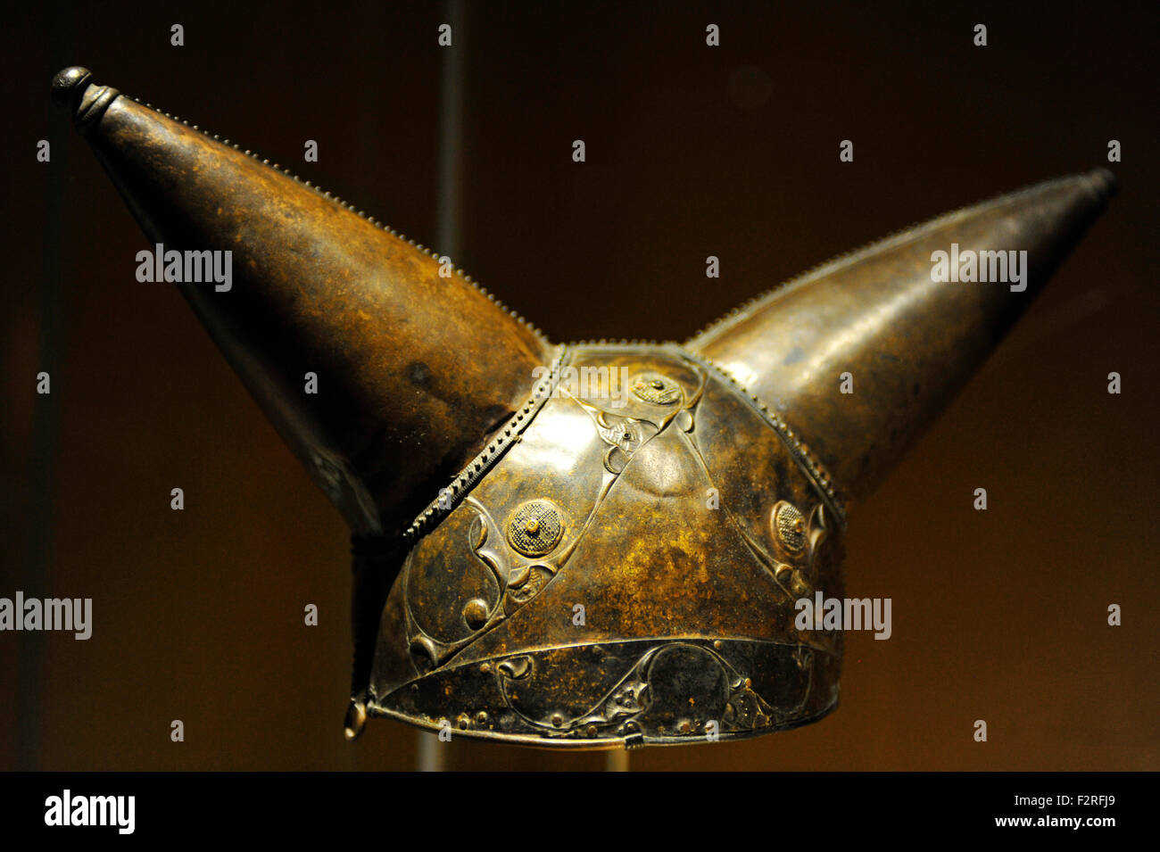 British Museum, Londres, Royaume-Uni. 23 Septembre, 2015. Organisé avec National Museums Scotland, celtes : l'art et l'identité est la première grande exposition d'examiner l'histoire de l'art celtique et de l'identité. Credit : Malcolm Park editorial/Alamy Live News Banque D'Images