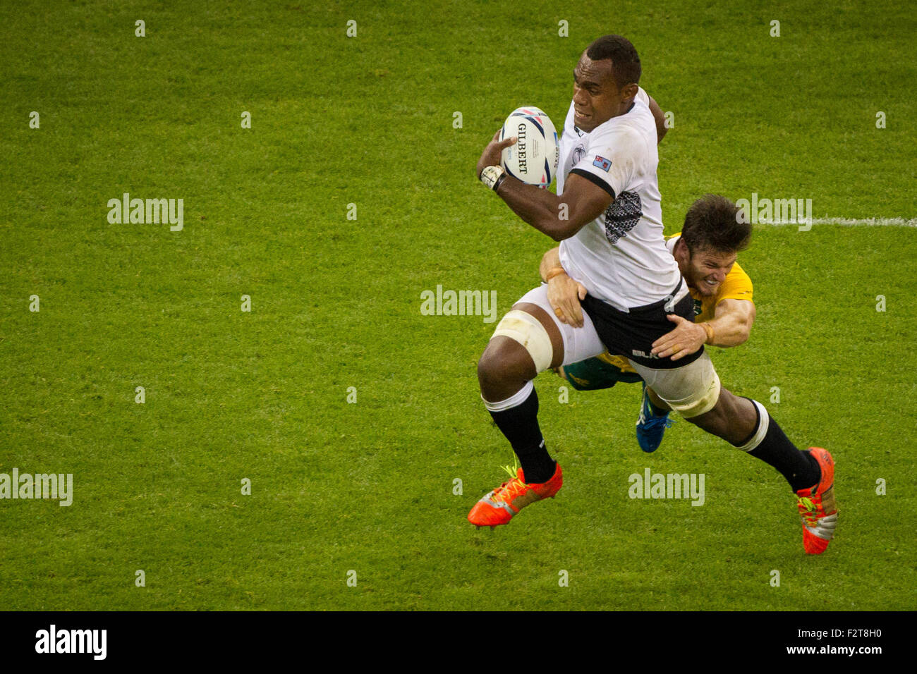 Cardiff, Pays de Galles. Sep 23, 2015. Coupe du Monde de Rugby. L'Australie contre les Fidji. Vereniki Goneva des Fidji s'exécute avec la balle. Credit : Action Plus Sport/Alamy Live News Banque D'Images