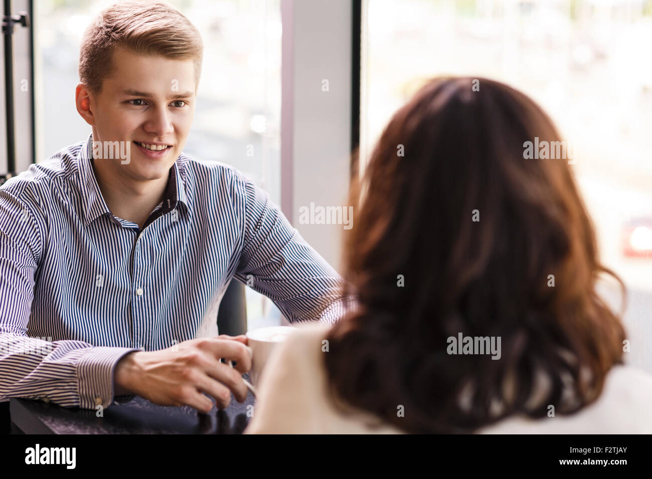 Couple enjoying coffee Banque D'Images