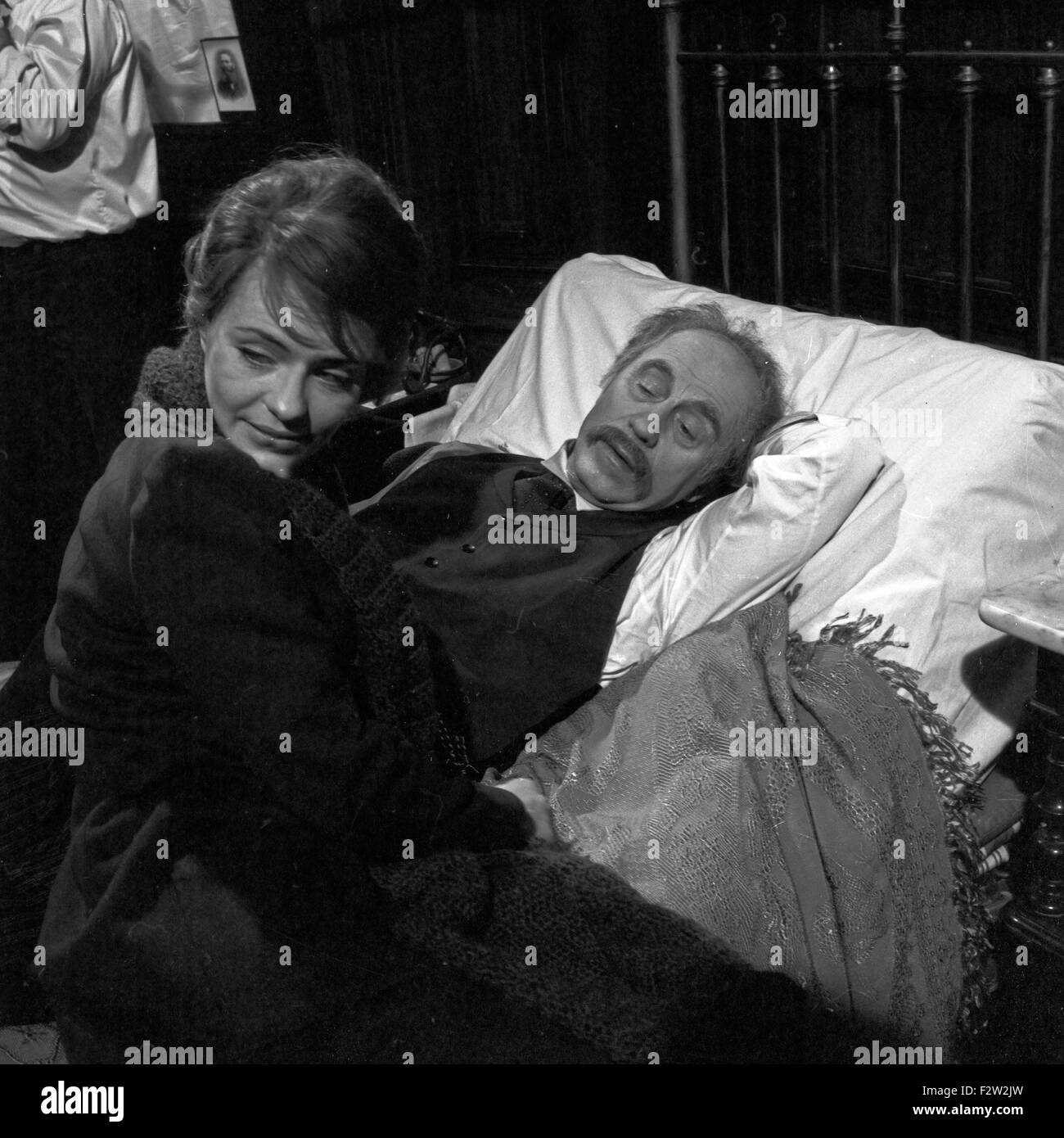 Jegor Bulytschow und andere, Kinofilm, Deutschland 1966, Regie : Peter Beauvais, Szenenfoto mit Werner Hinz Banque D'Images