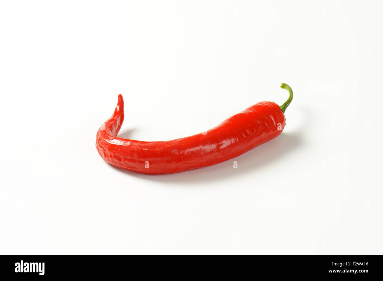 Red hot chili pepper sur fond blanc Banque D'Images