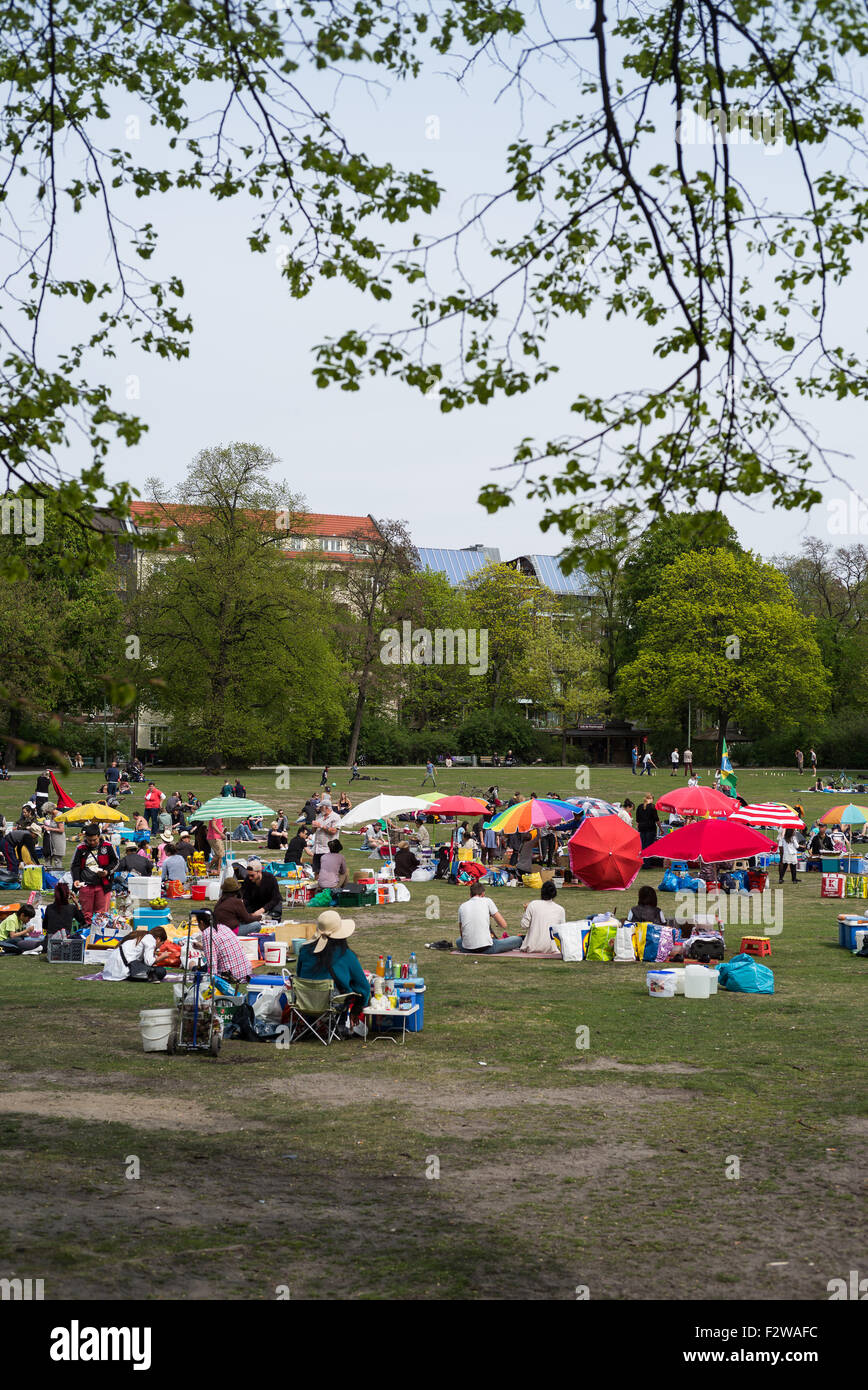 24.04.2015, Berlin, Berlin, Allemagne - Le Preussen Park à Berlin avec le Thai meadow se situe au nord de la Fehrbelliner place dans Banque D'Images