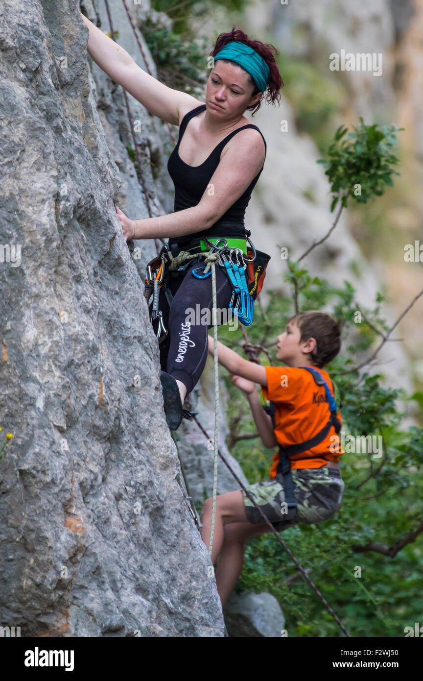 Parc national de Paklenica, plus célèbre place en Croatie pour l'escalade toute l'année. Banque D'Images