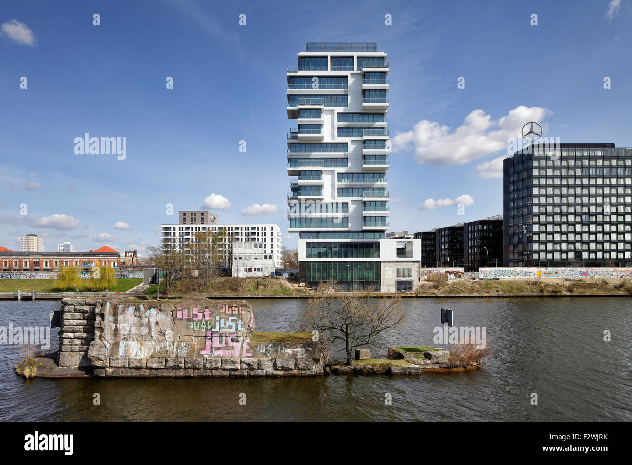 12.04.2015, Berlin, Berlin, Allemagne - voir des niveaux de vie chambre, centre, et la construction du centre de distribution Banque D'Images