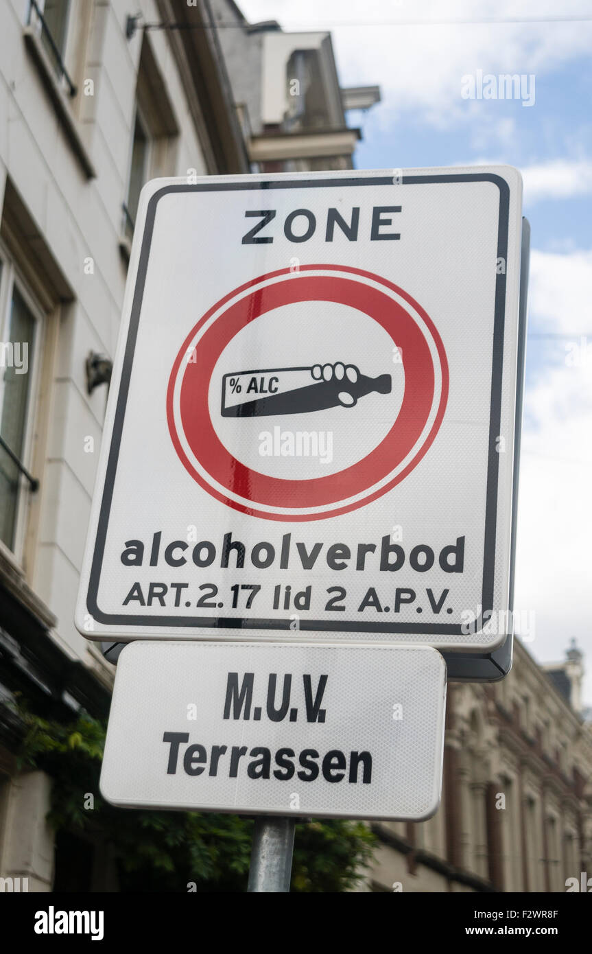 En signe d'avertissement d'Amsterdam qu'il s'agit d'une zone exempte d'alcool. Banque D'Images