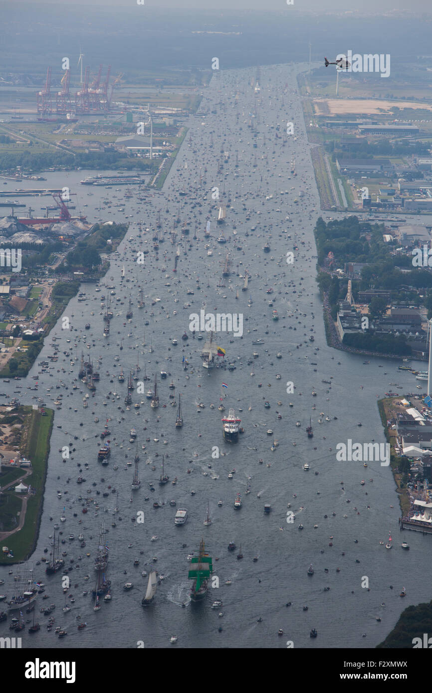 Voile 2015 intocht, het IJ à Amsterdam Banque D'Images