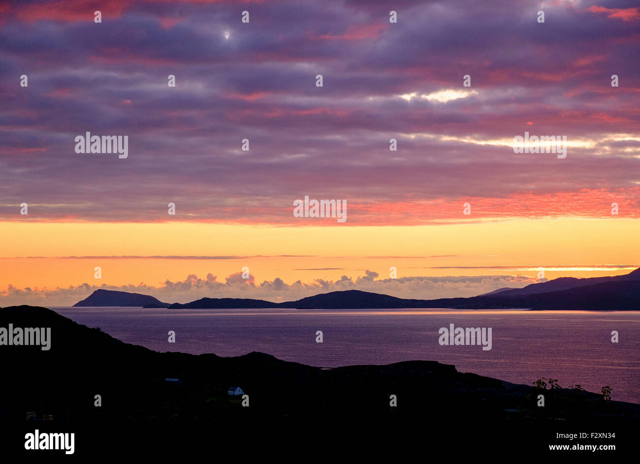 Coucher de péninsule de Beara Irlande pointe nuages ciel Banque D'Images