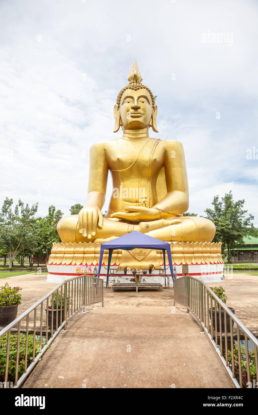 Sur la colline il y a un Big Buddha Banque D'Images