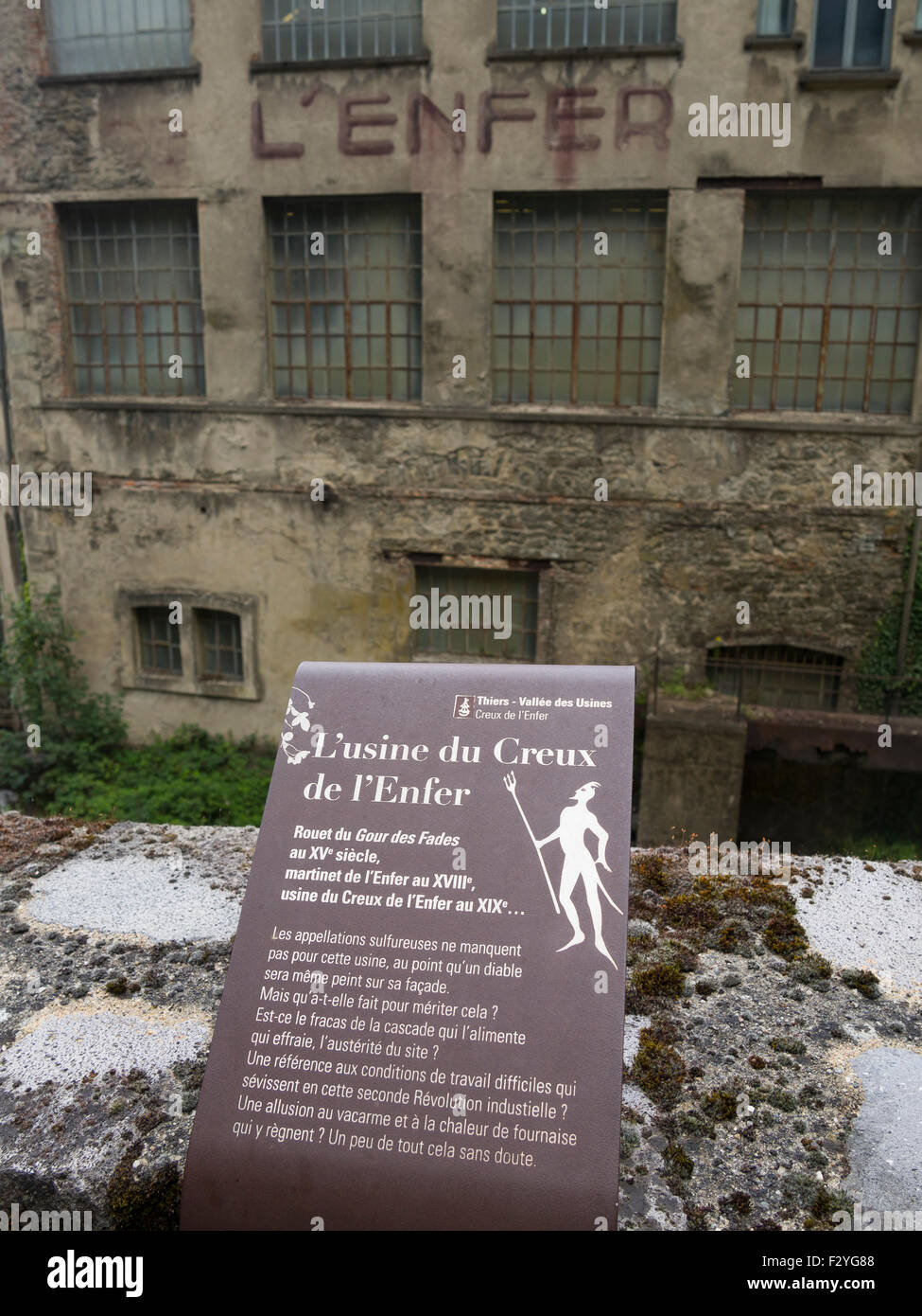 Dans le site de la Vallée des usines, le creux de l'enfer" ( le creux de l'enfer) est un vieux couverts est devenu en 1988 Centre d'art contemporain. Banque D'Images