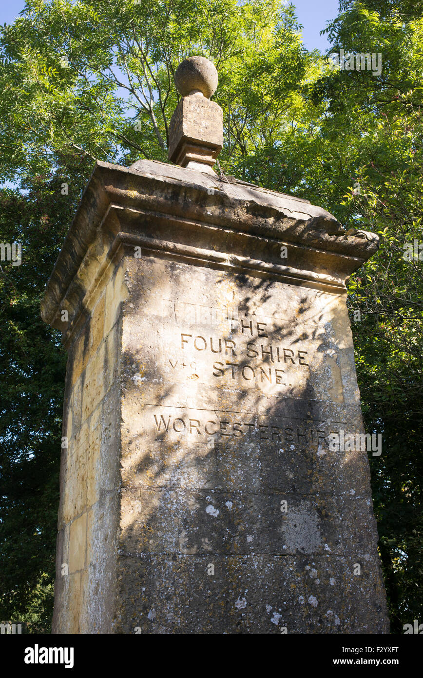 Les quatre pierres de Shire. Midlands anglais, Moreton-in-Marsh, Angleterre Banque D'Images