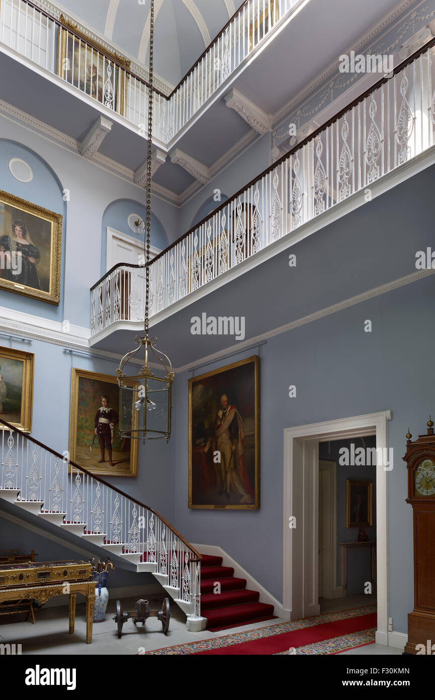 Belmont House, Throwley, Kent. Escalier néoclassique Banque D'Images