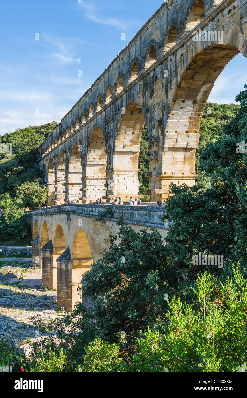 Pont du Gard, célèbre aqueduc romain dans le sud de la France près de Nîmes. Banque D'Images