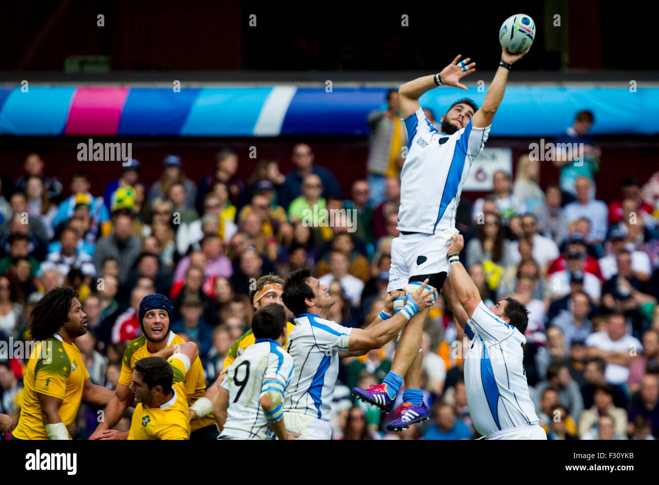 Birmingham, UK. 27 Sep, 2015. Coupe du Monde de Rugby. L'Australie contre l'Uruguay. Une vue générale d'un alignement. Credit : Action Plus Sport/Alamy Live News Banque D'Images