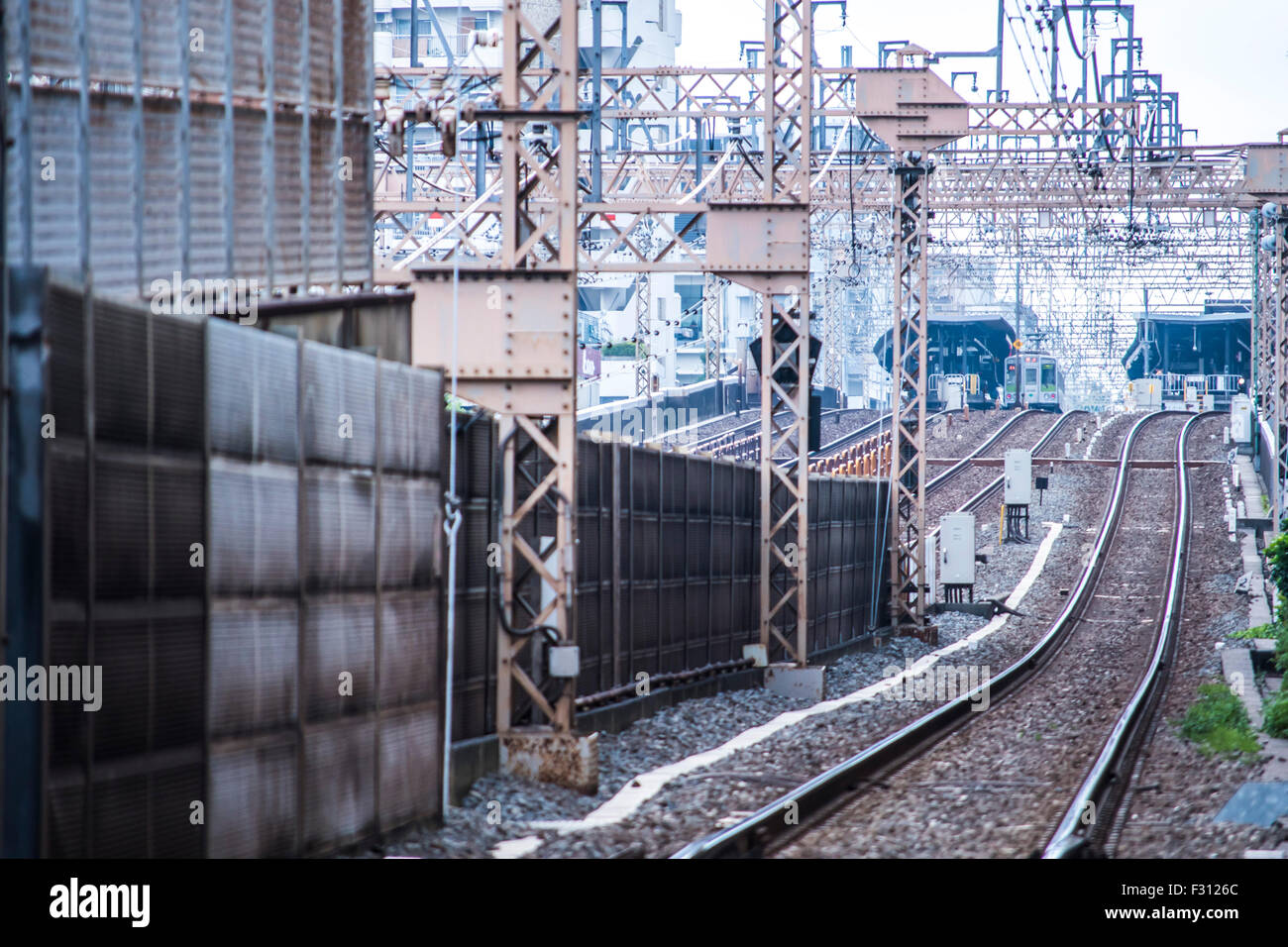 La gare ferroviaire et Sasaduka,Shibuya-Ku, Tokyo, Japon Banque D'Images