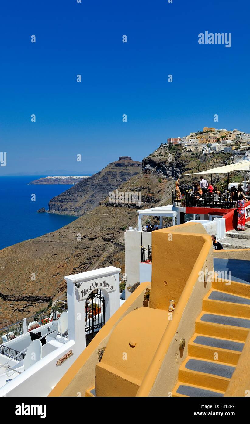 Une vue sur la caldeira de Fira Santorini Grèce Banque D'Images