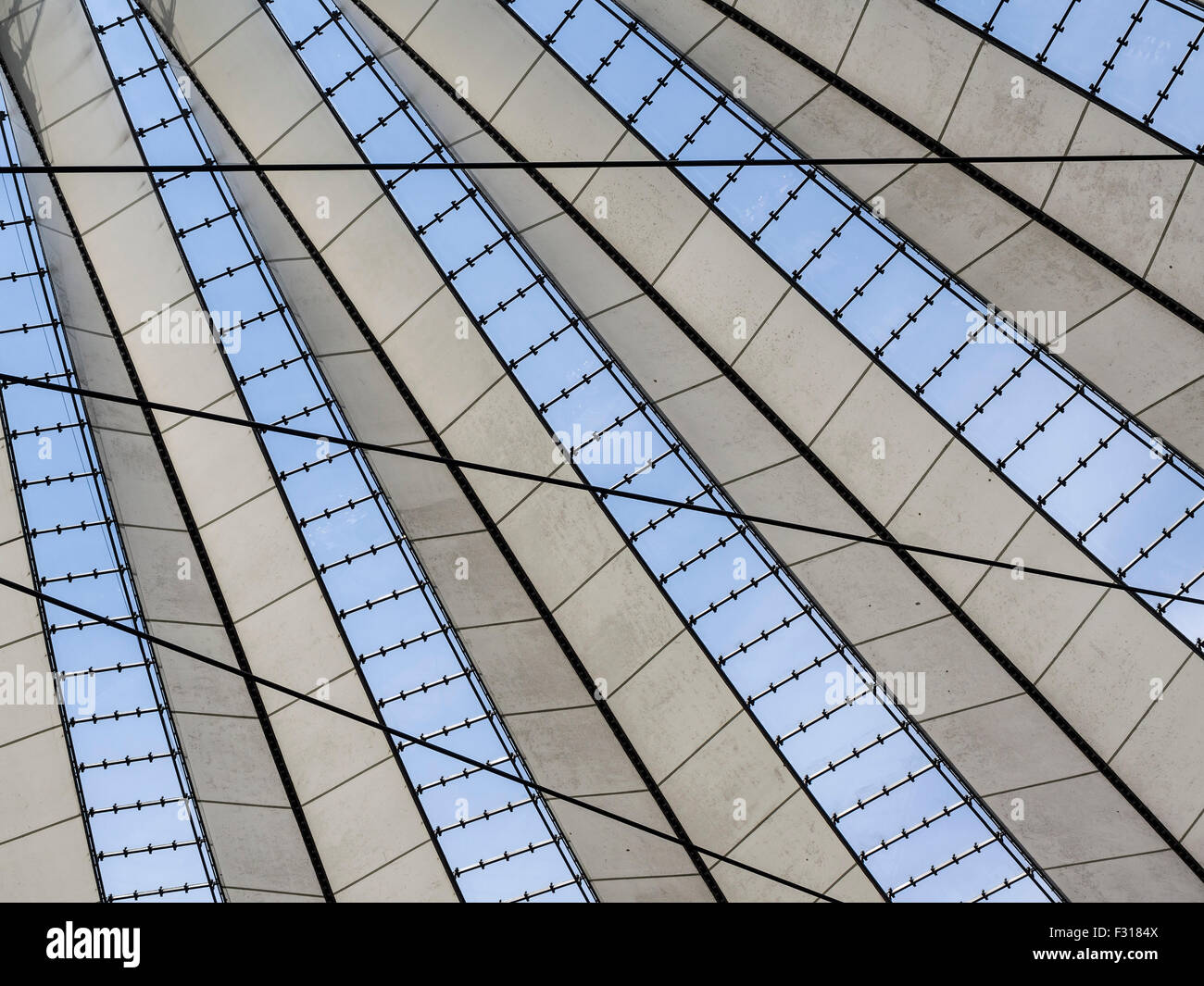 La Potsdamer Platz, Sony Center, un toit transparent, Berlin, Allemagne Banque D'Images