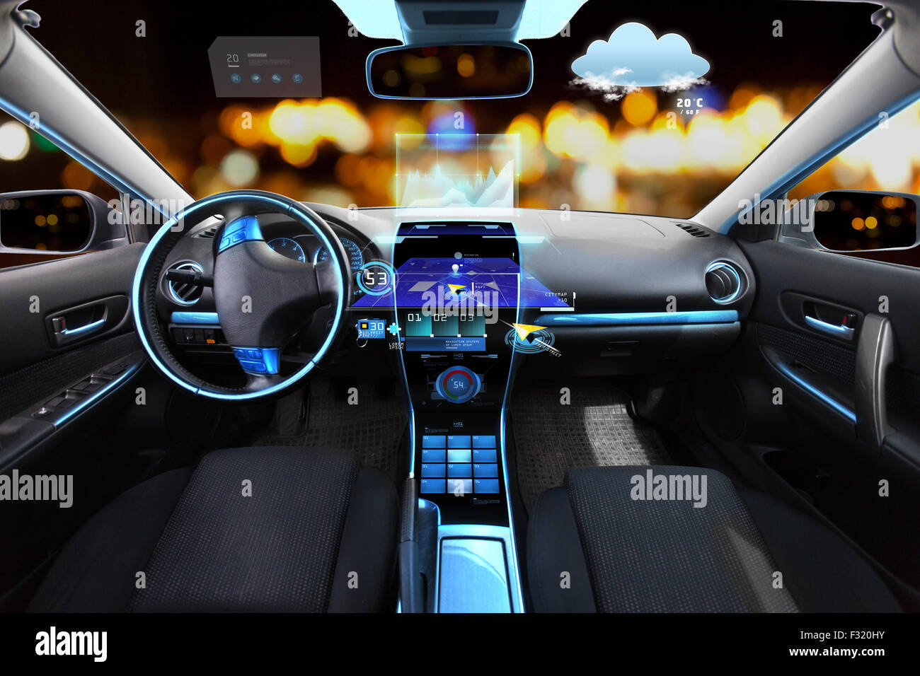Salon voiture avec système de navigation et les capteurs météo Banque D'Images