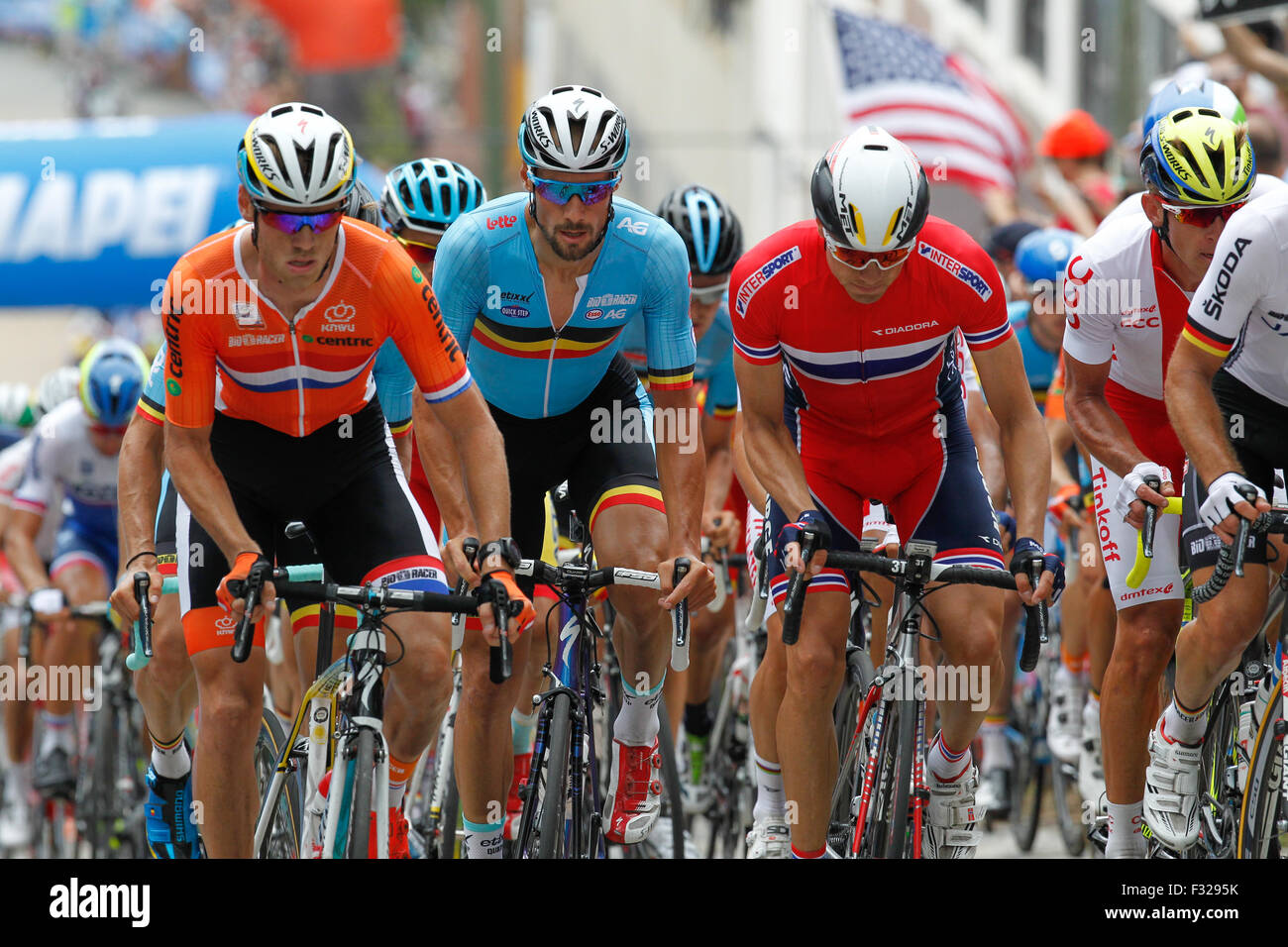 (L-r), Lars Boom, Tom Boonen, et Edvald Boasson Hagen à la course UCI Championnats du Monde sur route 2015 à Richmond, Virginie. Banque D'Images