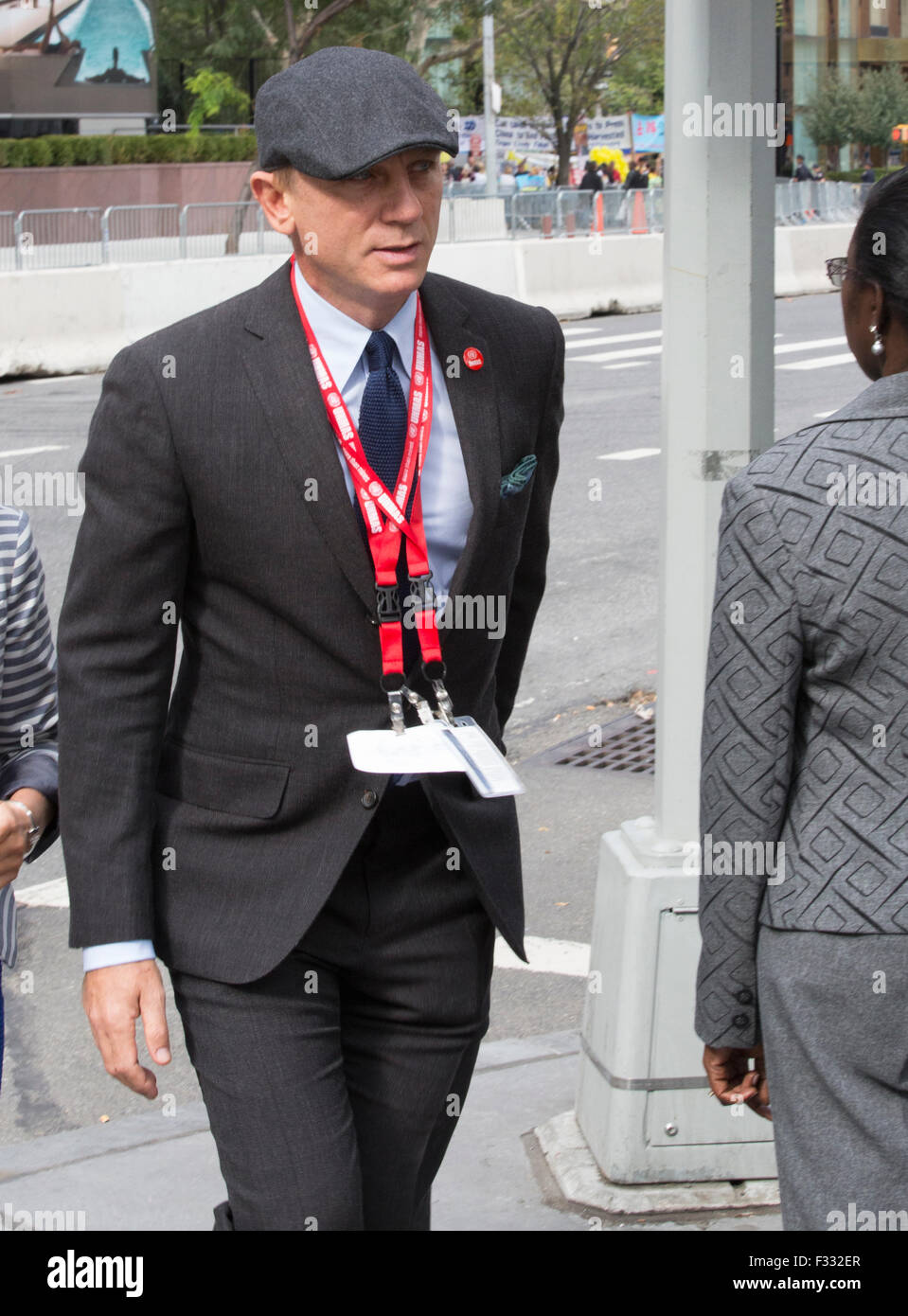 New York City, United States. 28 Sep, 2015. Photos spontanées de l'acteur Daniel Craig au cours de la première journée du débat général de l'Assemblée Générale (AGNU) soixante-dixième session (UN70) aujourd'hui à New York. Credit : Luiz Rampelotto/Pacific Press/Alamy Live News Banque D'Images