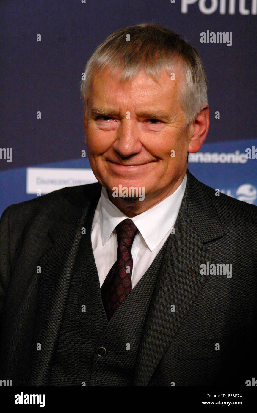 Otto Schily - 'Hauptstadttreff', ARD-Hauptstadtstudio am 24. Novembre 2005, Berlin-Mitte. Banque D'Images