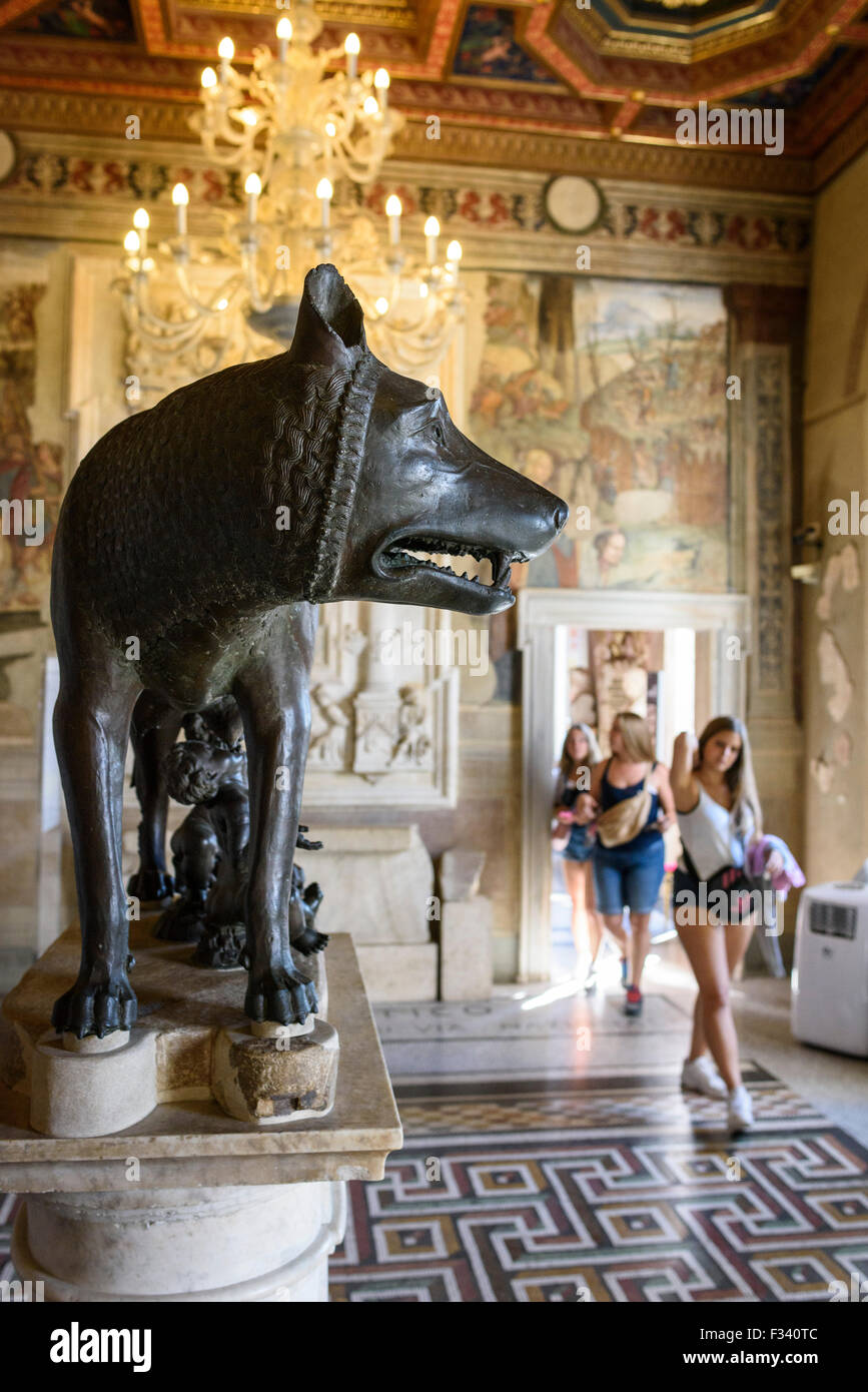 Rome. L'Italie. Les musées du Capitole. She-Wolf. Banque D'Images