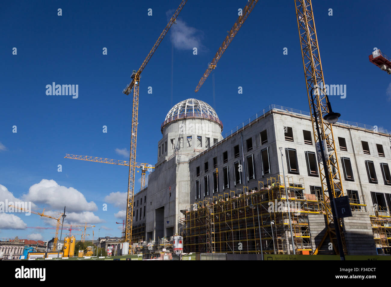 Berlin, Allemagne, le 29 septembre 2015 : Construction site de la ville de Berlin palace à Berlin, Allemagne. Banque D'Images