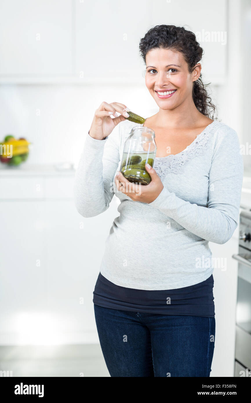 Cornichon mixte Banque de photographies et d’images à haute résolution