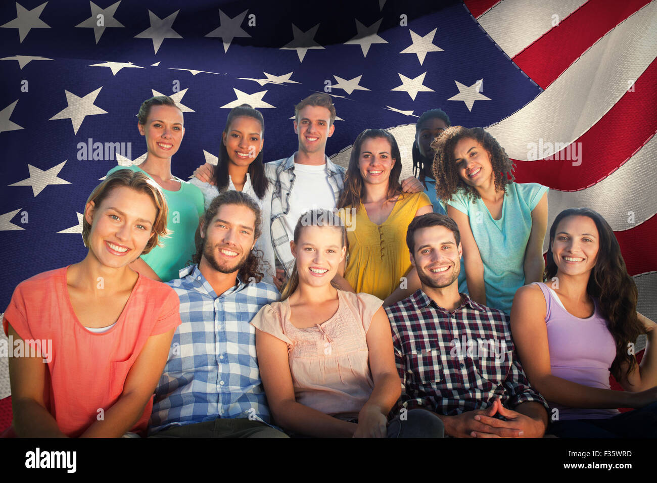 Image composite de friends smiling at camera Banque D'Images