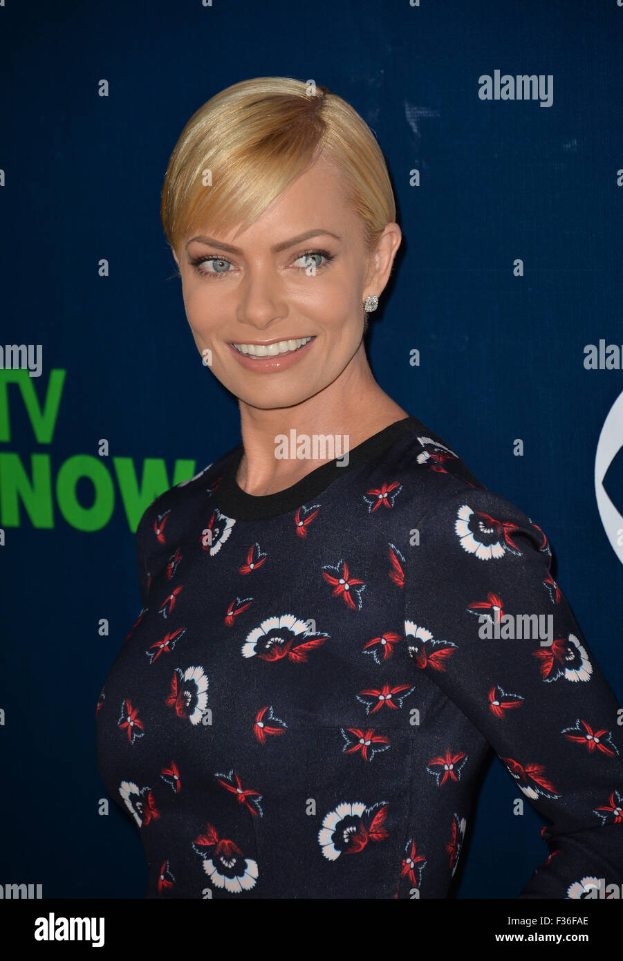 LOS ANGELES, CA - le 10 août 2015 : Jaime Pressly au SCB - Showtime et CW TCA Summer Party au Pacific Design Center, West Hollywood. Banque D'Images