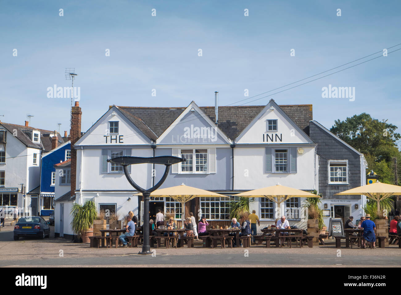 Topsham un village sur la rivière veille dans l'est du Devon England UK L'Inn Banque D'Images