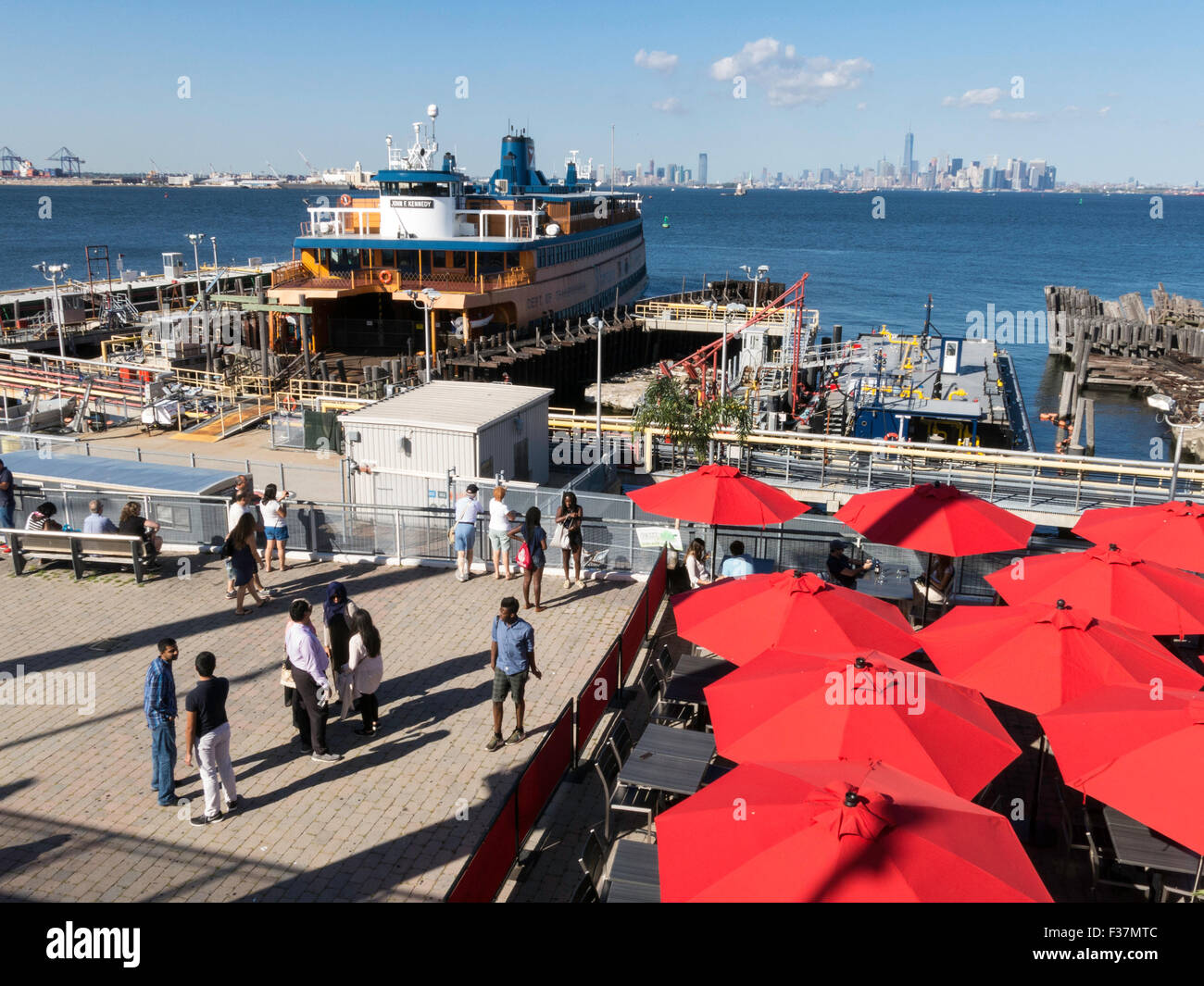 Terminal St. George, Staten Island, New York, États-Unis 2015 Banque D'Images