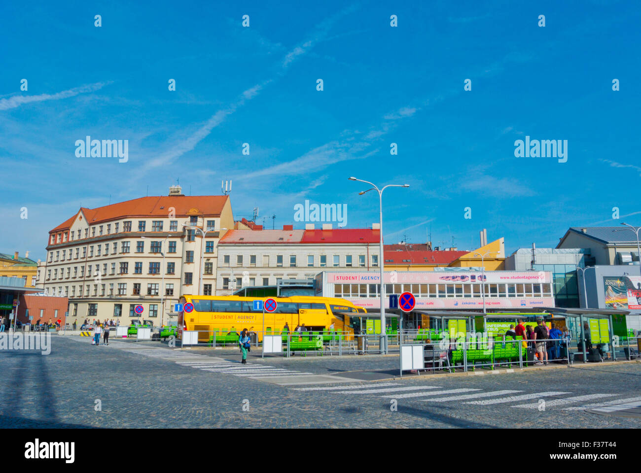 Autobuseve nadrazi, long distance bus station, Florenc, Prague, République Tchèque Banque D'Images