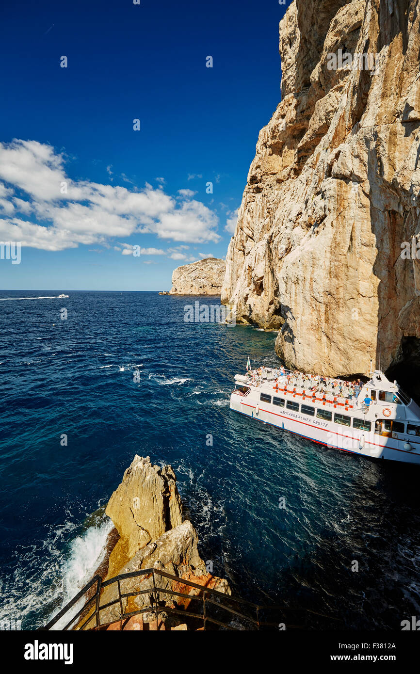 Des mesures pour les Grottes de Neptune, Sardaigne Banque D'Images