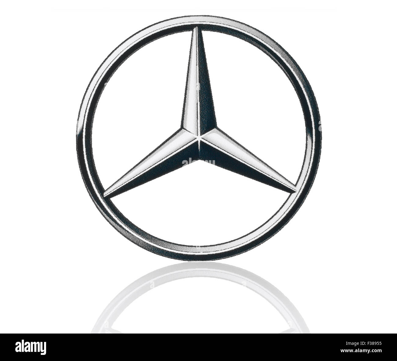 Logo De La Marque Mercedes Benz. Mercedes Benz Logo Sur Une Voiture Photo  éditorial - Image du étoile, sport: 215465721