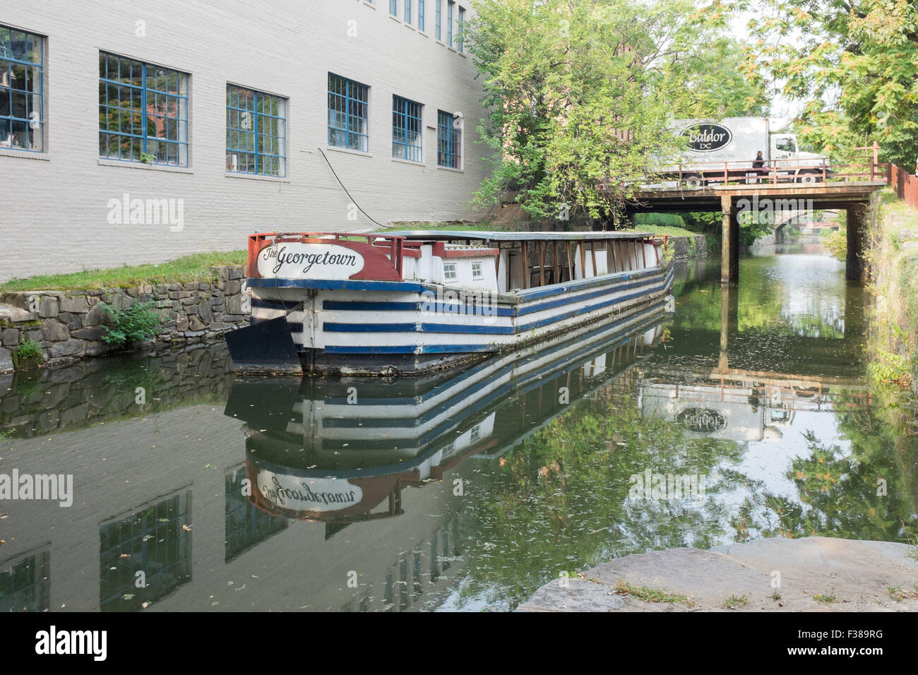 Ancienne péniche sur le canal de l'Ohio et Cleveland grâce à Georgetown, Washington DC Banque D'Images