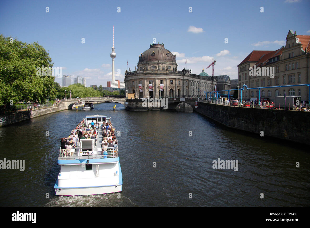 Fernsehturm, Spree, Musée Bode, Museumsinsel, Berlin. Banque D'Images