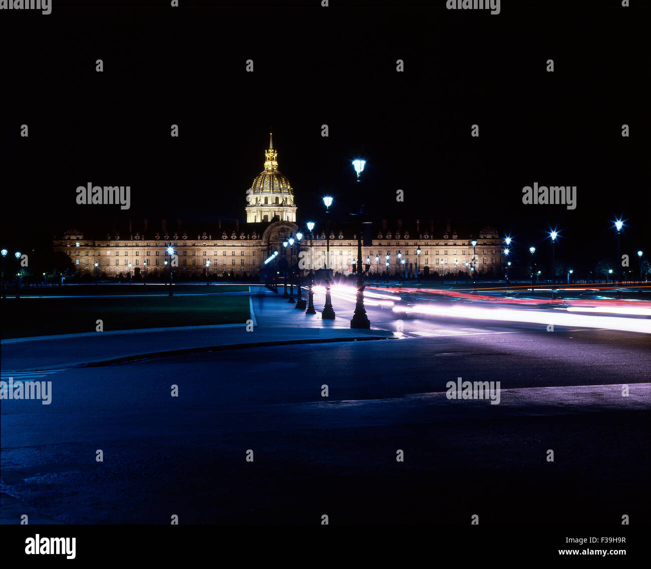 Invalides la nuit lParis France Banque D'Images