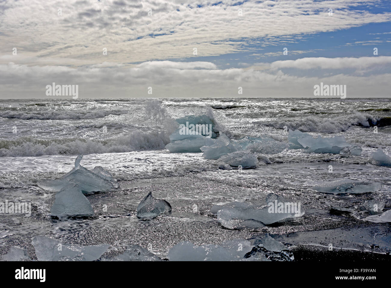 Plage du Jökulsárlón Banque D'Images