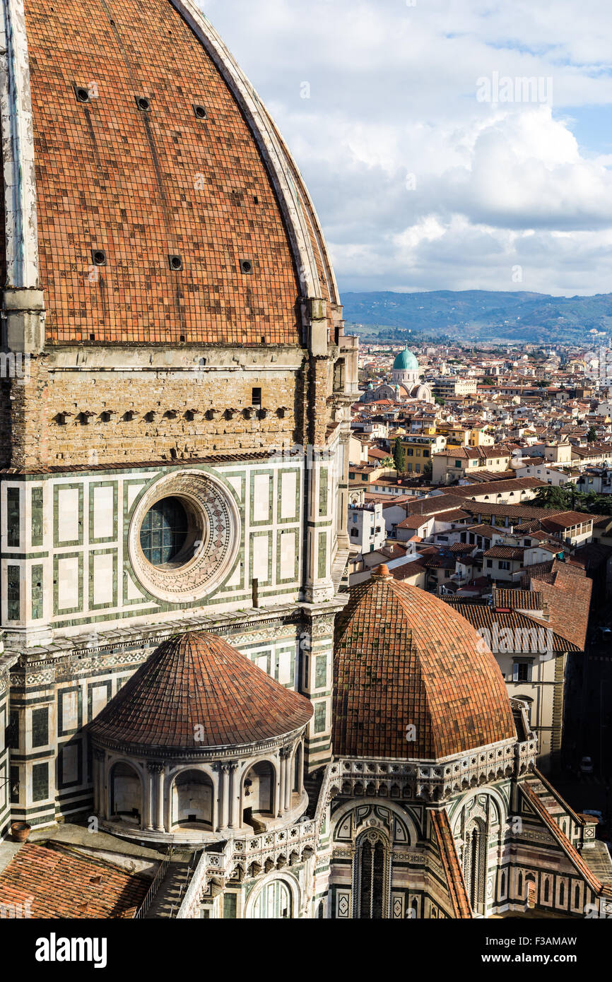 Florence, vue panoramique sur la ville, La Cathédrale Dome et de vieux bâtiments. Cityscape, Italie Banque D'Images