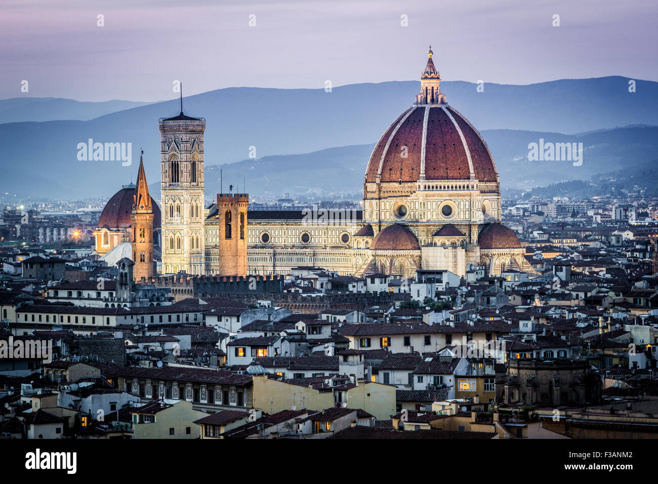 Florence, vue panoramique sur la ville, La Cathédrale Dome et de vieux bâtiments. Cityscape, Italie Banque D'Images